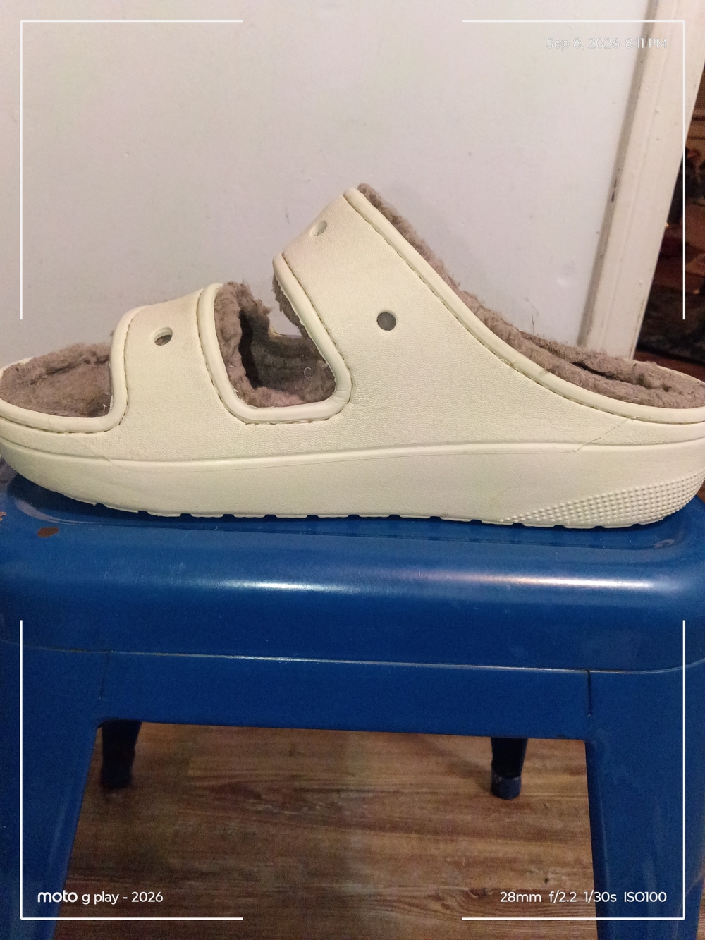 CROCS Kids Cream Plush-Lined Slide Clogs